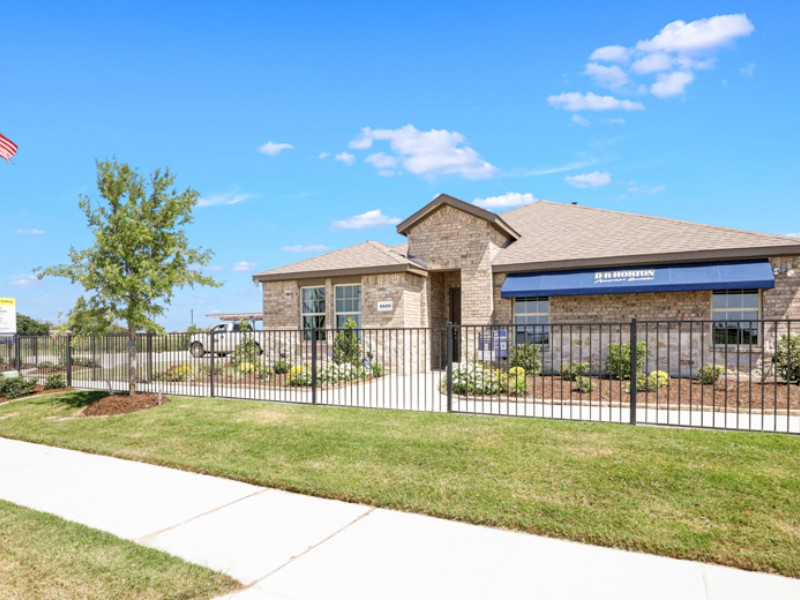 1303 Taggart Street - Texas - Royse City - 75189