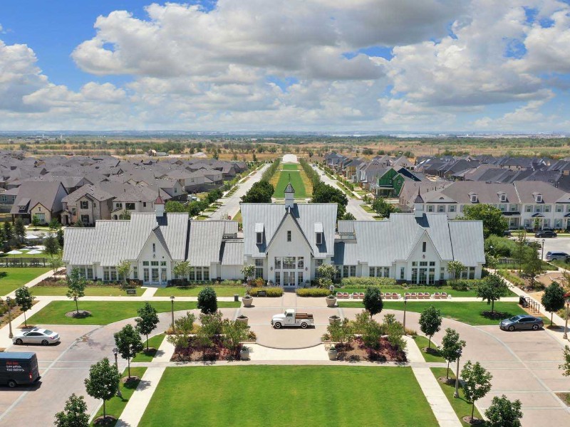 720 Redbrick Ln - Texas - Northlake - 76247