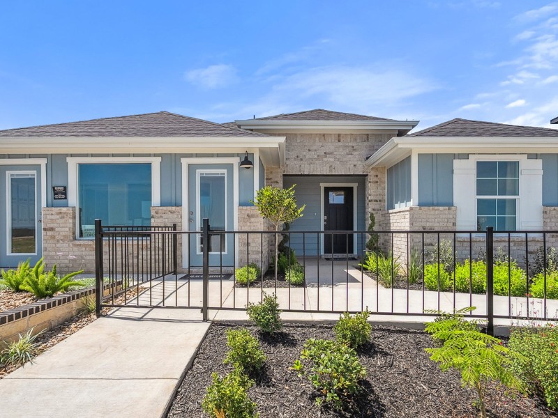 293 Rock Springs Drive - Texas - Marble Falls - 78654