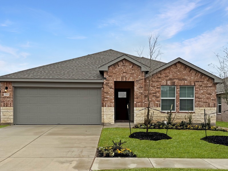 2313 Bronc Buster Way - Texas - Leander - 78641